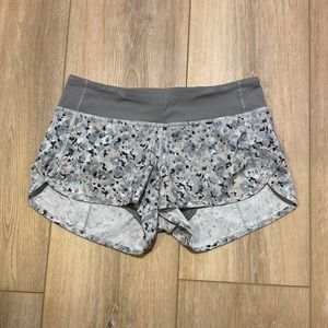 Lululemon speed shorts size 4